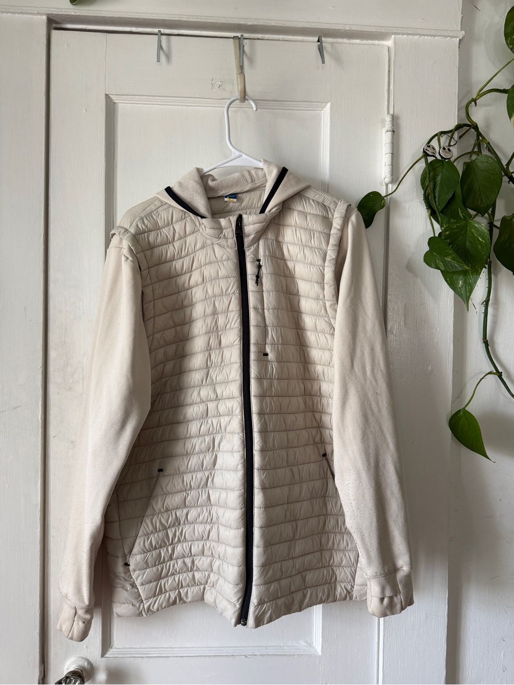 Brushed Interior size L Light Cream Quilted Hooded Jacket Old Navy active